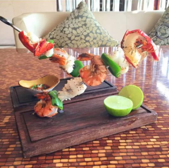 12715303_1109830425724280_7304017643494986684_n