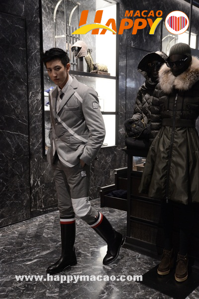 Moncler_03