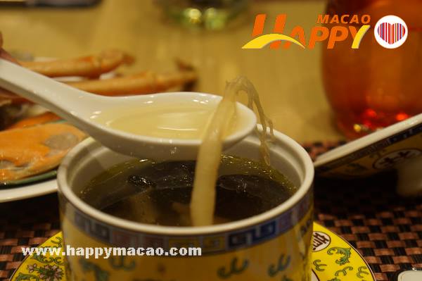 31084091_2072686719438641_6952563050104750080_n