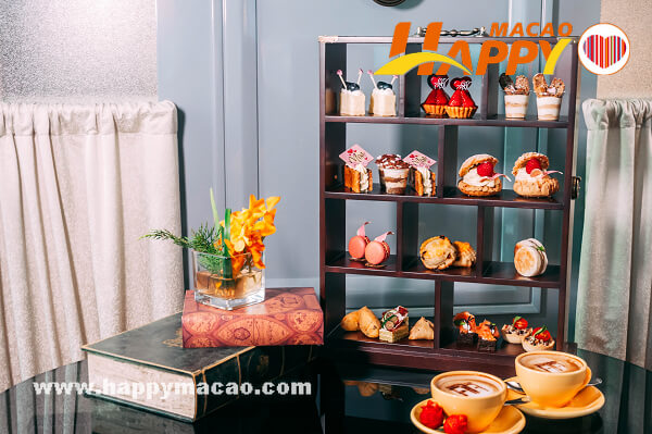 Mothers_Day_Afternoon_Tea_set_-_Vasco_1
