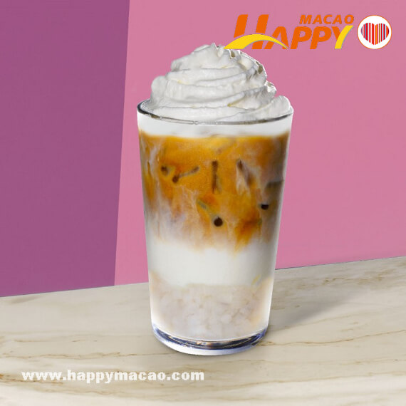 Starbucks_Iced_CoLychee_Macchiato_1