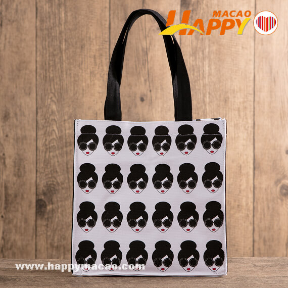 Starbucks__Alice_and_Olivia_Tote_Bag_1