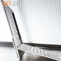 Dell Adamo XPS 9.99mm 激薄藝術
